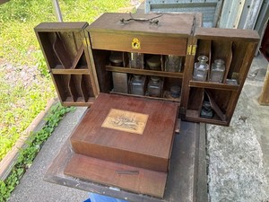 ANTIQUE  D.Cox Glocester Wooden Medical Apothecary Box w/ Paper Label+ Glass Jar