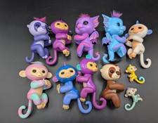 WowWee Fingerlings Lot 11 - 5 W/Sound. Monkeys Sloths Dragons  2 Minis