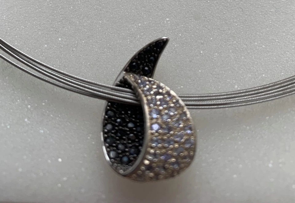 Gleiter aus Silber 925 mit Steinbesatz, dazu passender Halsreif - Bild 2 von 4