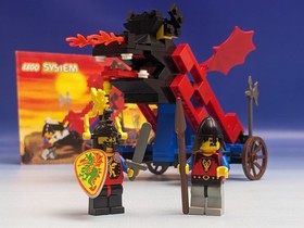 LEGO Knights 6043 Dragon Catapult Castle Dragon Defender + BA