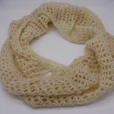 Women's Unbranded Cream Color Knit Loop Infinity Scarf One Size Fits All