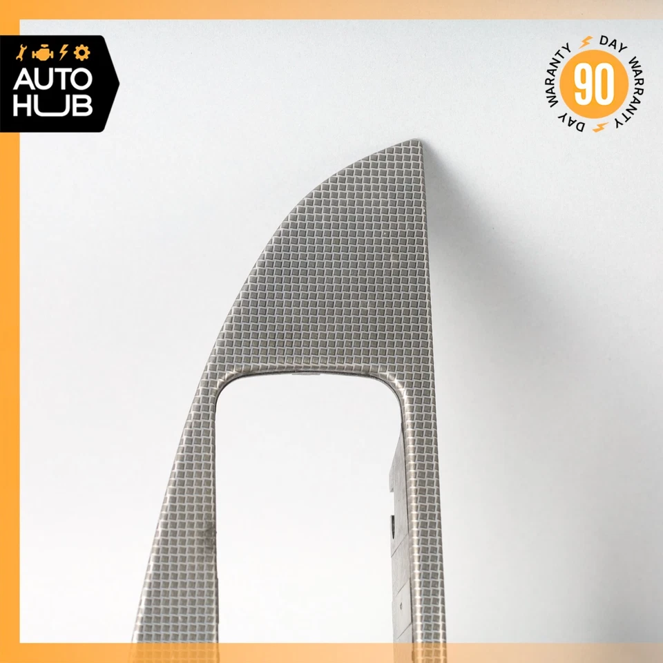 01-07 Juego de molduras de panel de puerta delantera izquierda y derecha Mercedes W203 C32 AMG carbono OEM Foto 2 de 4