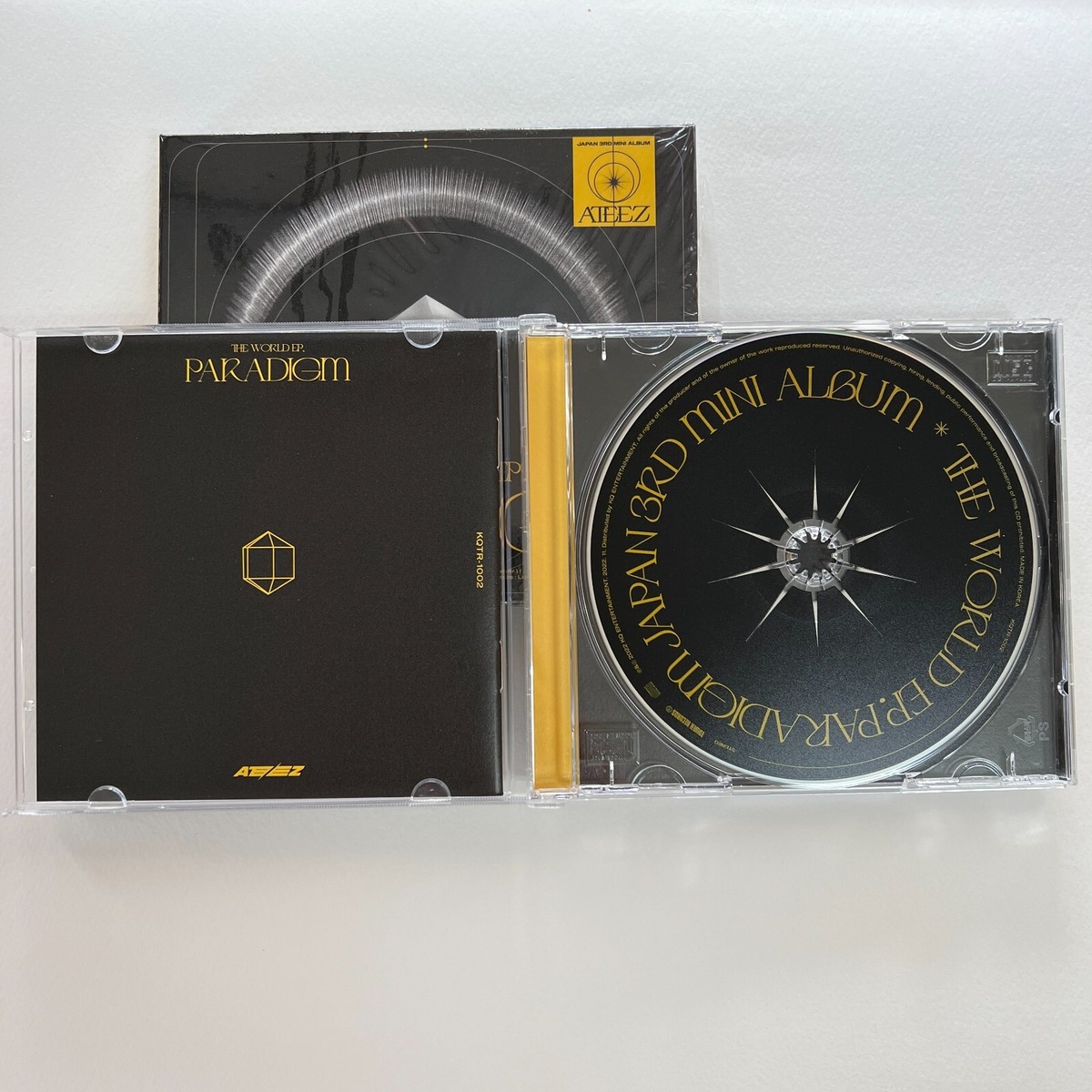 ATEEZ 全員直筆サイン入りCD Paradigm 通常盤 当選品 レア 【公式通販】