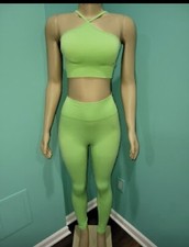 yoga set size Small Women  s 2 Piece sports bra High Waisted leggings New