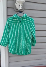 Van Heusen  Womens  V- Neck Collared  Green White Striped S/P 3/4 sleeves Blouse