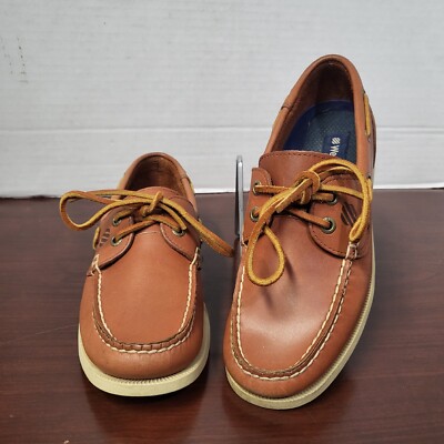 West Marine Classic Moccasin Type Flat Womens Size 6.5 Non Marking Brown