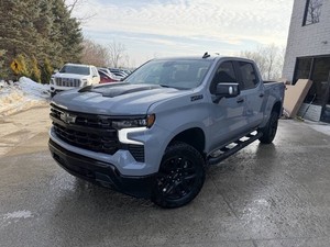 2024 Chevrolet Silverado 1500 LT Trail Boss 4x4 4dr Crew Cab 5.8 ft. SB