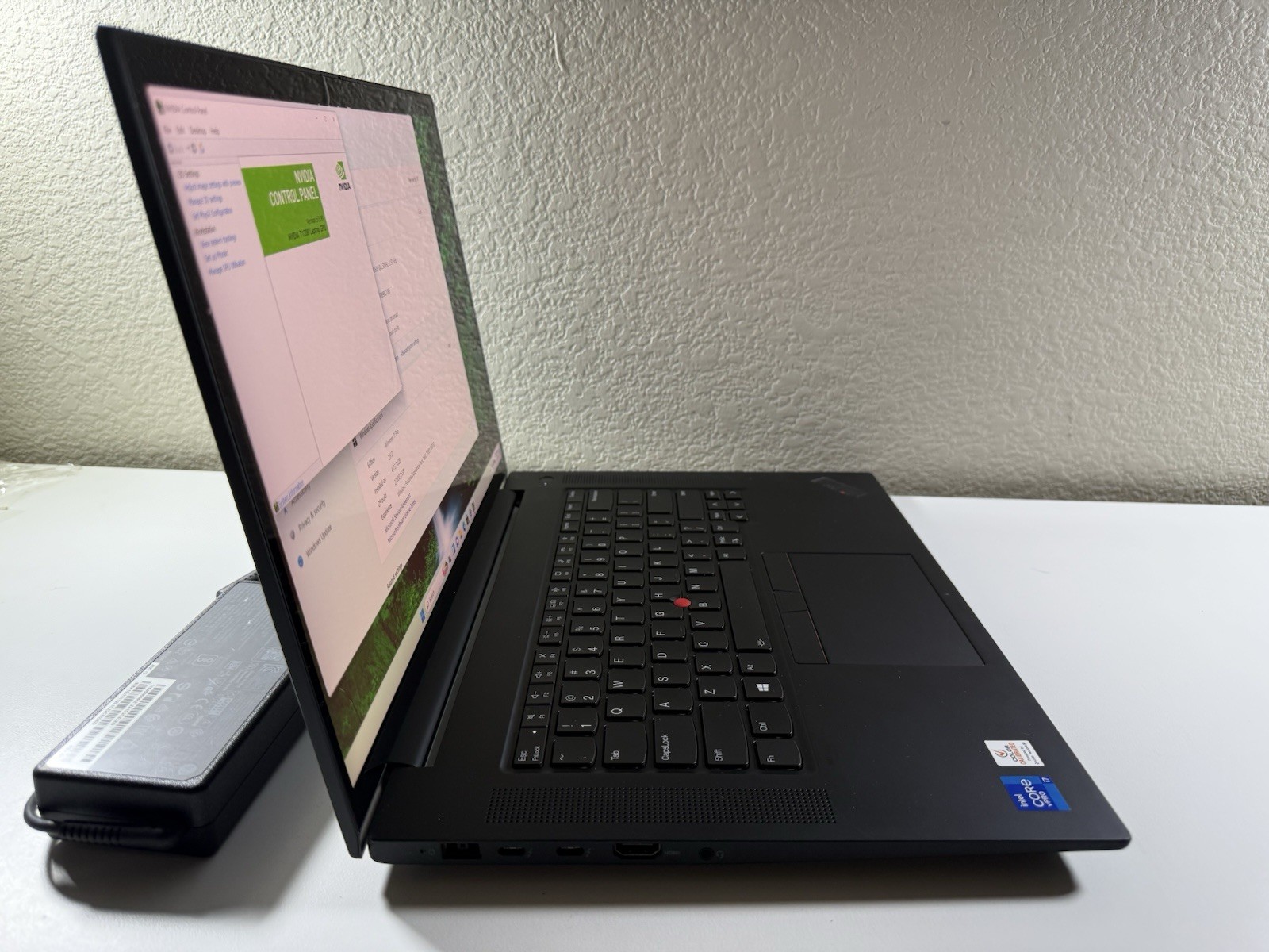 Lenovo ThinkPad P1 Gen 4, 16-Inch Laptop, with Intel Core i7 11th Gen., 512 GB NVMe (Non-Volatile Memory Express), Windows 11 Pro