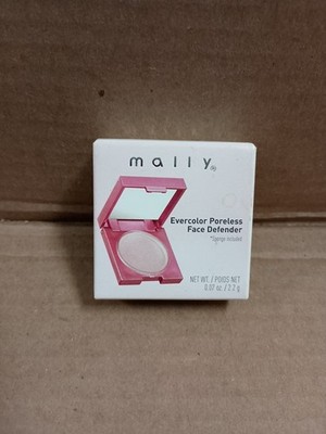 Mally Evercolor Poreless Face Defender Sponge Travl size .07 oz 2.2 g New in box