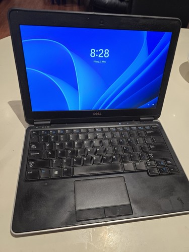 DELL Latitude E7240 Laptop 12.5" i5 4GEN 8GB RAM 128GB SSD HDMI Win11P Office - Picture 4 of 4