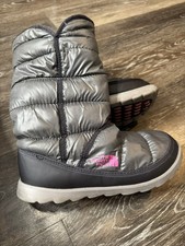 North Face Amore II Grey Boot Women size 6  No box