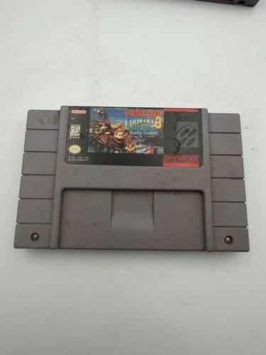 Donkey Kong Country 3: Dixie Kong's Double Trouble! (Nintendo SNES, 1996)