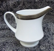 NORITAKE Kingswood Platinum Encrusted Creamer Contemporary Fine China