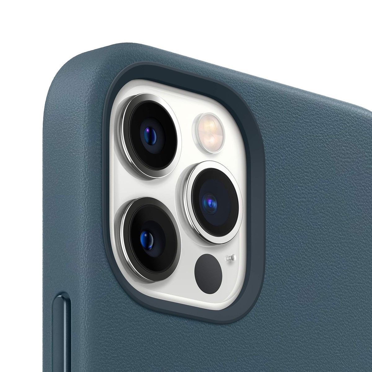 Apple iPhone 12 Pro Max Leather Case MagSafe - Baltic Blue