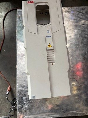 ABB ACH580-01-124A-4+P922 HVAC DRIVE MISSING SCREEN UNTESTED READ
