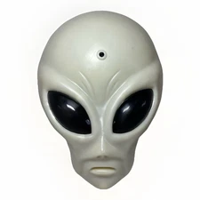 Vintage Alien Head Great American Fun Corp Rare Wall Decor Halloween Decor