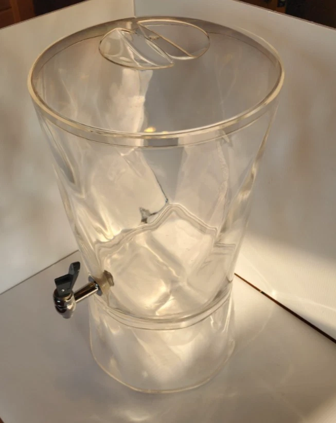 Creative Ware 3-Gallon Beverage Dispenser, Clear BPA Free Acrylic 15.5x10.5x11" - Image 3 of 4