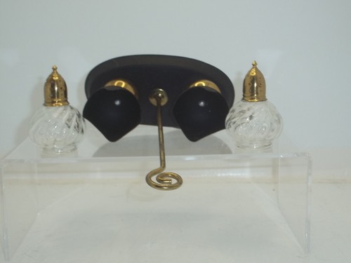 SWIRL GLASS SALT & PEPPER SHAKERS IN BLACK & GOLD METAL CADDY VINTAGE - Picture 3 of 4