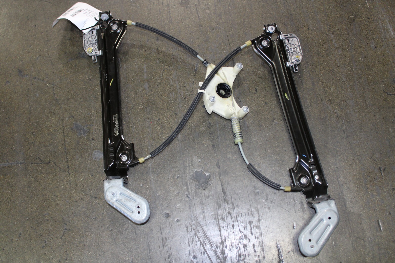 2014 Maserati Quattroporte, LH, Rear Window Regulator, No Motor, Used, 670009818