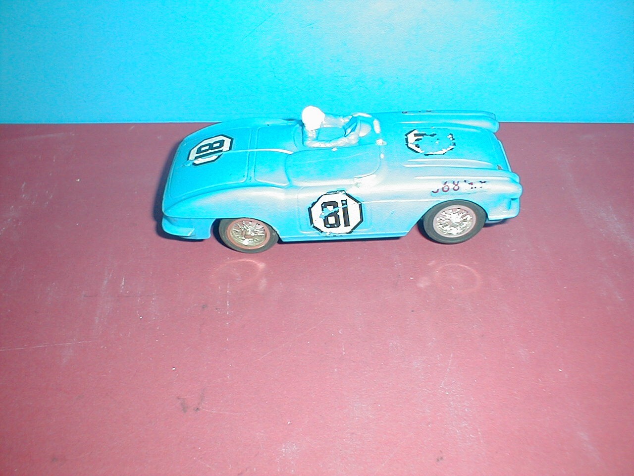 STROMBECKER 1/32 VINTAGE LIGHT BLUE CORVETTE CONVERTIBLE RUNNING SLOT CAR
