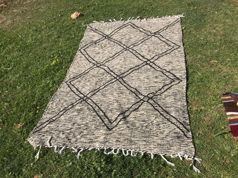 Moderna alfombra marroquí Beni Ourian, alfombra marroquí alfombra colorida hecha a mano Foto 2 de 4