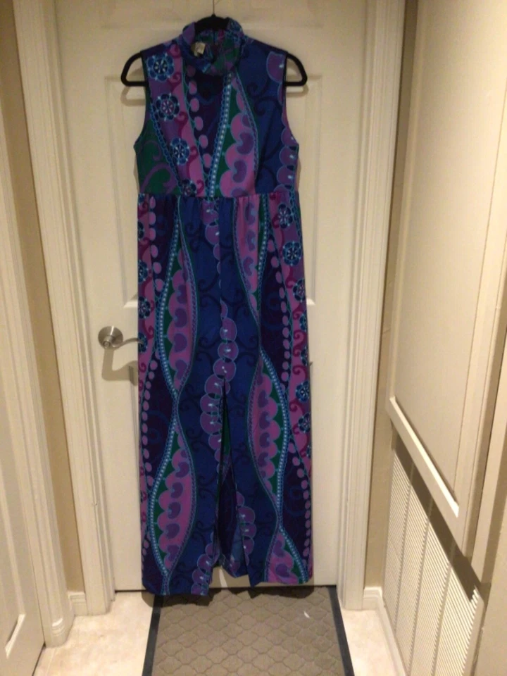 VINTAGE 70’s MOD LONG DRESS - Photo 1/4