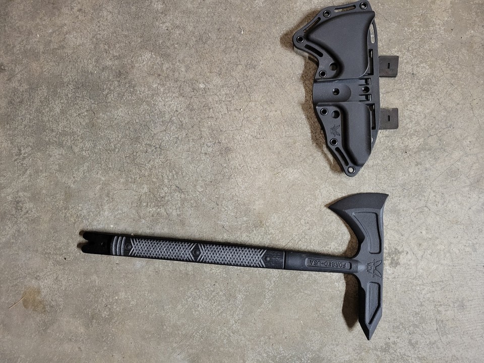 Benchmade 172 BKF Tomahawk breaching tool Killian design eBay