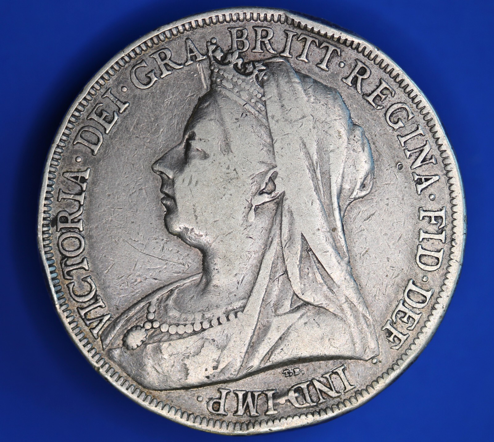 1899 LXII Victoria Crown, five shillings coin, 92.5% silver  [32547]