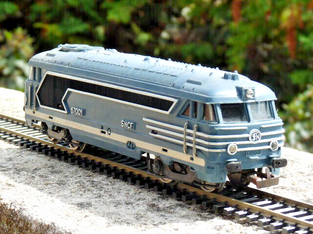 Locomotive Diesel Jouef BB 67001 SNCF - Échelle HO, Réf 8410 - Très Bon état Sans Boîte