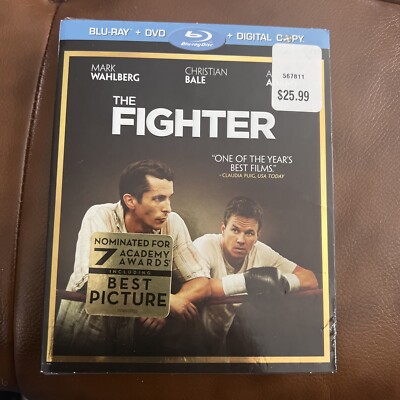 The Fighter (Blu-ray/DVD, 2011, 2-Disc Set, Includes Digital Copy)