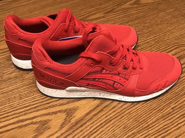 asics gel lyte iii in atomic blue