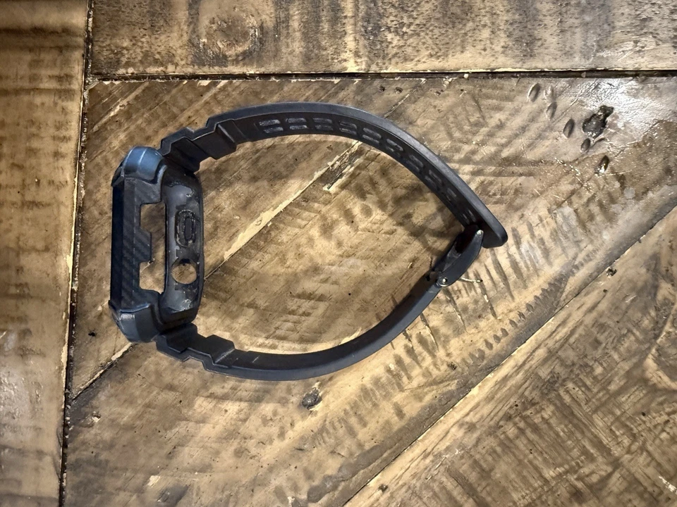 FOR PARTS *** Buttons Stuck! Apple series 3 Watch * 42mm * GPS* - Image 4 of 4