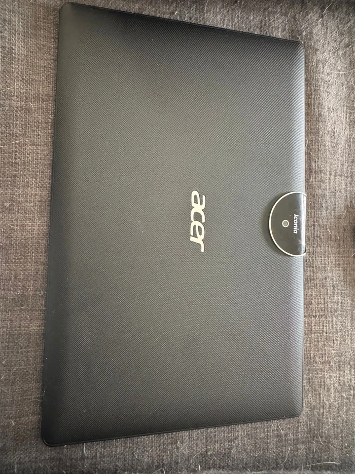 Acer Iconia  (B3-A40) - Bild 4 von 4