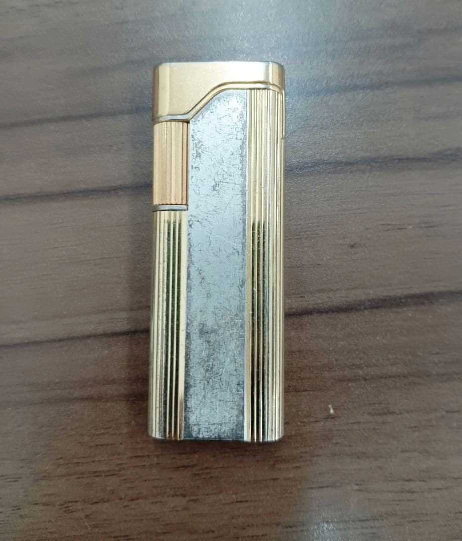Givenchy gold lighter body used smoking accessories thumbnail 2