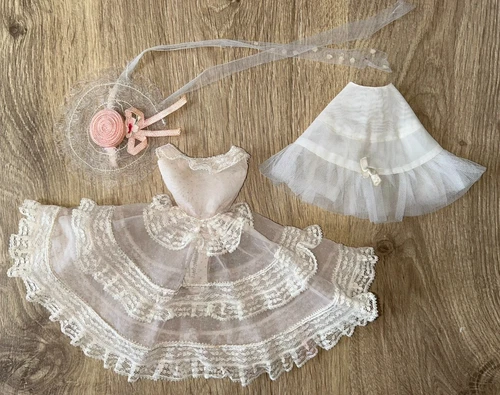 Vintage Barbie "Plantation Belle" #966~Southern Dress Petticoat & Hat~1959-1961