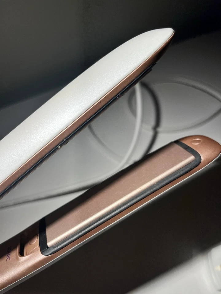 Philips MoistureProtect Sensor Hair Straightener HP8372/00  - Image 3 of 4