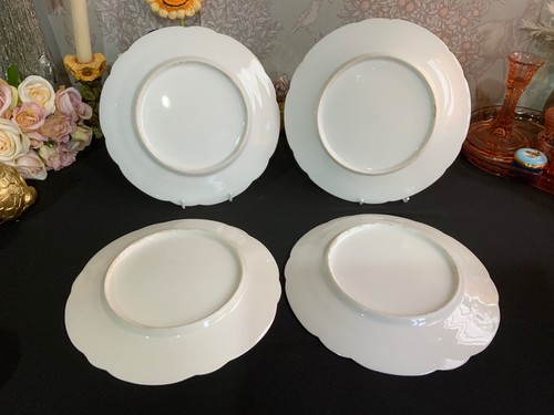 English 19th Century Victorian hand painted floral plates x 4 - Picture 10 of 12