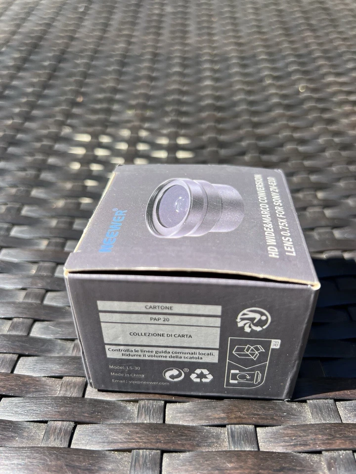 Lente de conversión Neewer LS-30 HD ancha/marco 0,75X para Sony ZV-E10 nueva sellada Foto 3 de 4