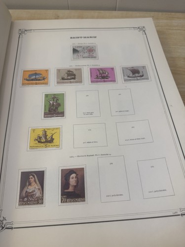 SAN MARINO, VATICANO VECCHIO LIBRO FRANCOBOLLI 450 FRANCOBOLLI - Foto 9 di 24