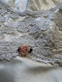 Vintage Flora Nikrooz Satin Lace Nightgown Rosette Slip Dress Ivory Bridal Small