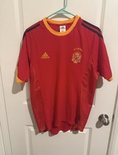 ORIGINAL SPAIN 2002 HOME JERSEY SIZE SMALL IN GREAT CONDITION