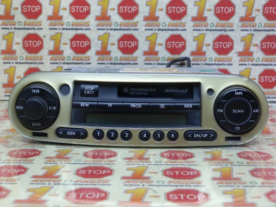 VOLKSWAGEN BEETLE 2002-2004 RADIO AM/FM MONZÓN REPRODUCTOR DE CASSETTE 1C0035157D OEM Foto 2 de 4