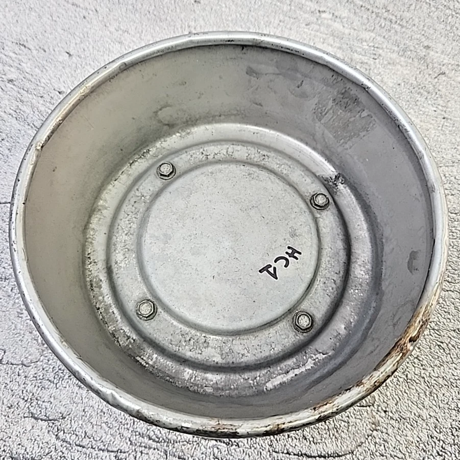 D8LY1130C 1980-89 Lincoln Town Car Mark VI 6 pulgadas tapa central de acero inoxidable con emblema Foto 3 de 4