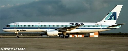 V1 Decals Boeing 757-200 Air Aruba for 1/144 Minicraft Model Airplane Kit - Picture 2 of 8