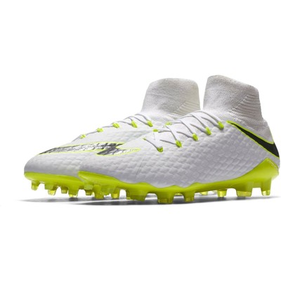 nike hypervenom phantom 3 pro