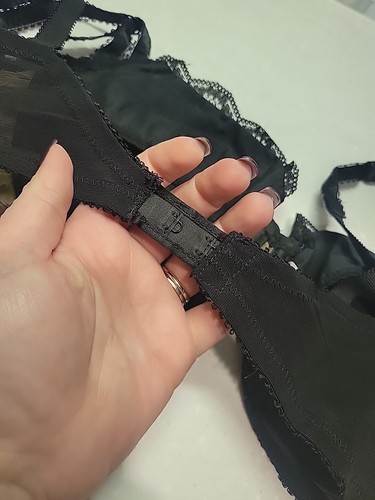 Vintage Secret Fulfillment By Lilyette Lace Bra, Black sz. 36/37C - Picture 4 of 10
