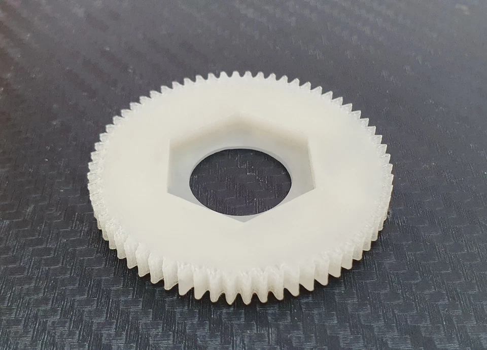 Segundo Engranaje De Nylon Para Motorreductor Elco 5057980 Granizador GBG - Imagen 3 de 4