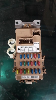 2005-2008 Subaru Forester Under Dash Cabin Fuse Relay Box OEM