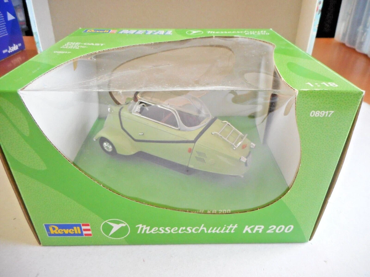 REVELL 08969 # Messerschmitt KR 200 Kabinenroller mit Ski Stöcke orange