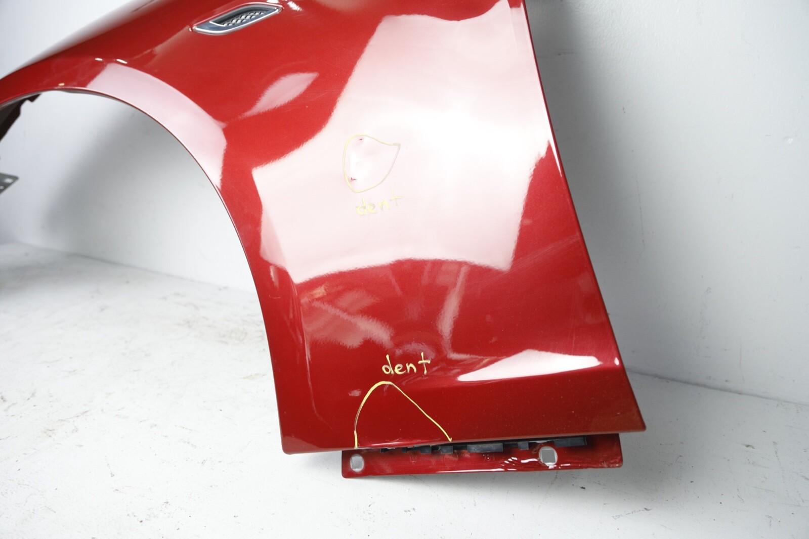 2014-2020 MASERATI GHIBLI FRONT LEFT DRIVER SIDE FENDER COVER PANEL RED 52K